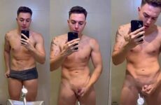 Iago Alves jerks off in the bathroom