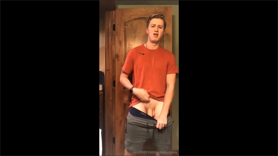 Cody Gunz shows off his ass and cock