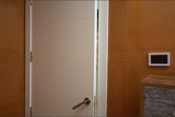 This videogame session with angell.23 amp melvinmoore escalated quickly after I came back from the bathroom – with Ethan_Pr