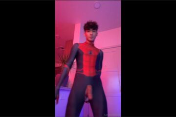 Happy Halloween – Luca Ambrose Happy Halloween – Luca Ambrose