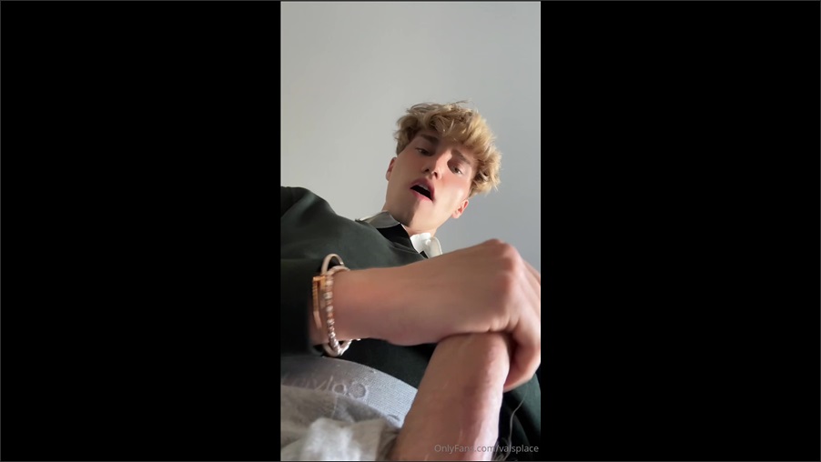 Your student is horny – with Valentin Mehinagic (valsplace)