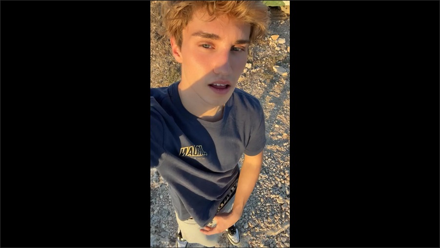 Can I make you happy with my softie in the nture – with Valentin Mehinagic (valsplace)