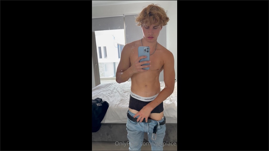 Do you like cum on the mirror  – with Valentin Mehinagic (valsplace)