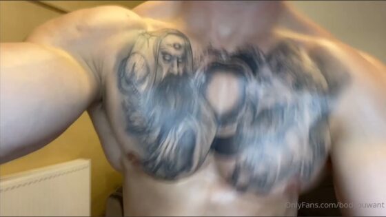 Bodyyouwant flexes