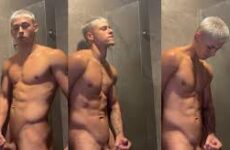 Alex Mendes (alexwm10) shows off his hole while he jerks off