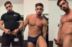 Fit security guard jerks off and showers after work – str8b8er