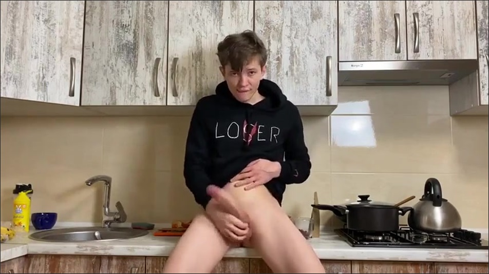 Rushlight Dante – jerking in the kitchen