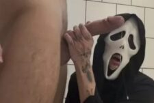 Heloween – Dima Deep, Martin XXL – a blowjob