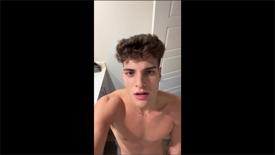 Happy New Years Eve Thank you for another year together Lick the cum up at my feet for good luck – Ethan_pr