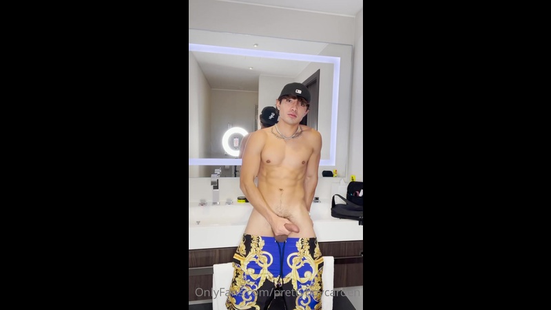 Quick solo jerk off – Aedan Carden (prettyboyaedan) Quick solo jerk off – Aedan Carden (prettyboyaedan)