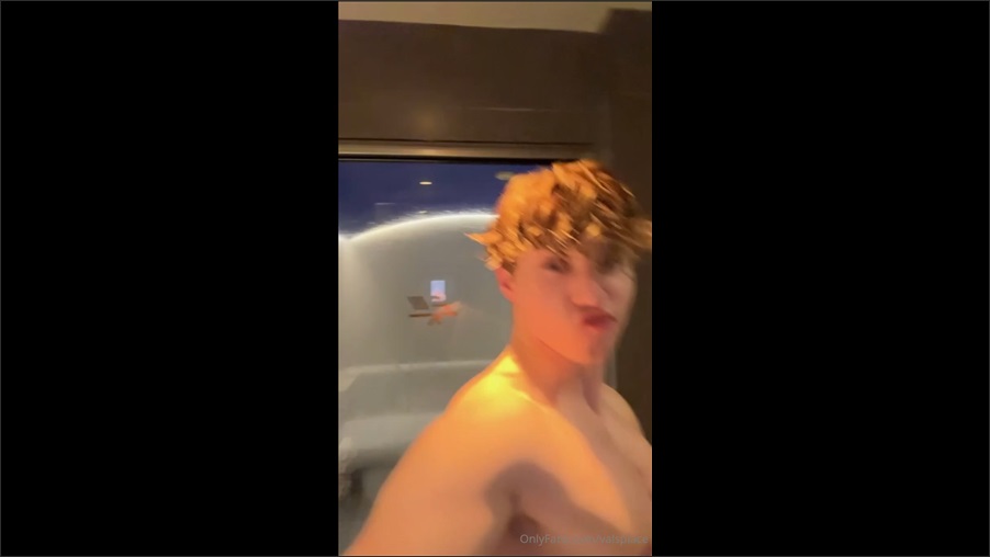 Ready for sauna with me – with Valentin Mehinagic (valsplace)