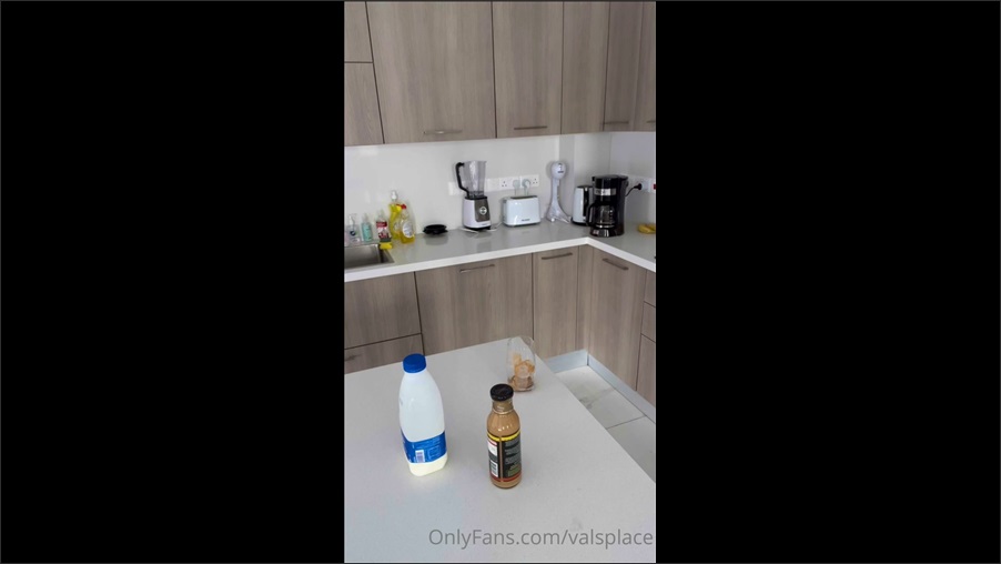 Can I make you a coffee – with Valentin Mehinagic (valsplace) Can I make you a coffee – with Valentin Mehinagic (valsplace)