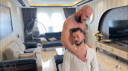 Having Fun With My Turkish Friend – Jaguar Aras Event and Valdemar Santana fuck