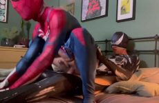 Spideyboy vs Venom – fucking – part 1