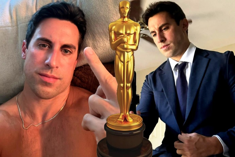 Hunk Peter Excalibur shows off his cock Hunk Peter Excalibur shows off his cock