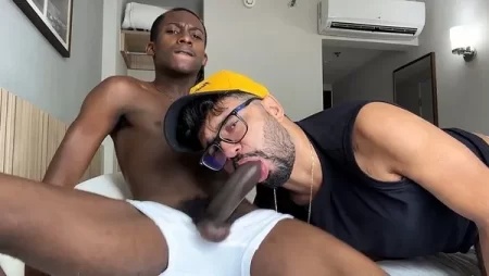 Caio Pernalonga and Marcos Goiano fuck