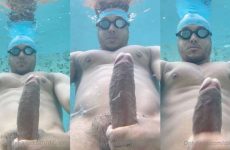 Diego Barros cums underwater