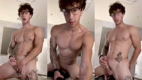 Evan Lamicella – Fucking a toy pussy