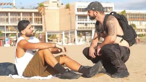 Picked Up on the Beach – Damien B and Pietro fuck