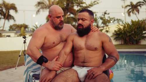 TouchAsmr and Damian – poolside massage and worship