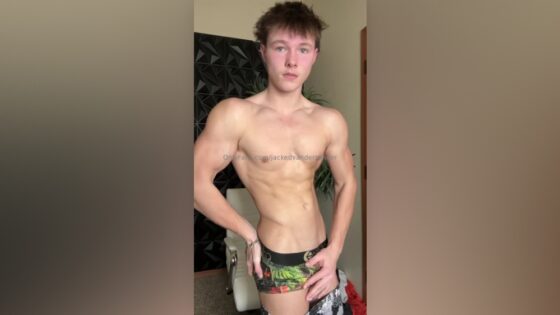 Showing off my young fit body – Evan VanderZanden (jackedvanderzander)