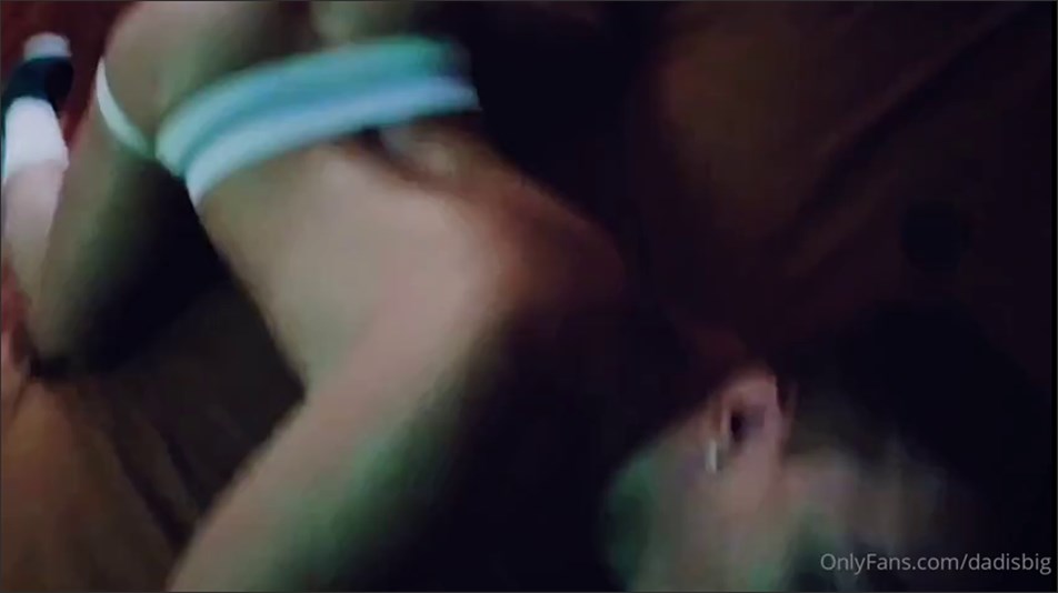 Fucking my twink fuck toy in his motel room – Dadisbig