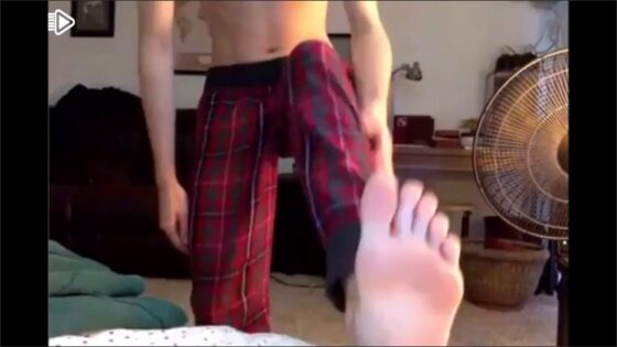 Teen boy shows his ass and wanks Teen boy shows his ass and wanks