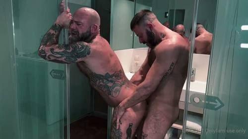 Misterjamesisalive – SUNDAY it?s the FUCK day Xuxobcn