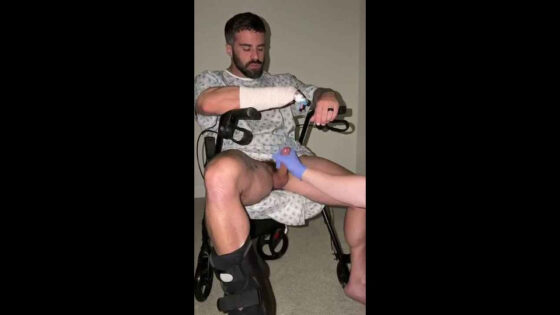 Your ER Patient Cant Use His Broken Hand So You Jerk Him Off