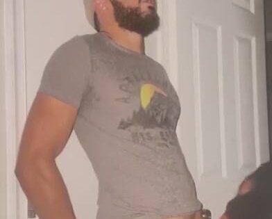 Handsome Guy Gets Blown By CD