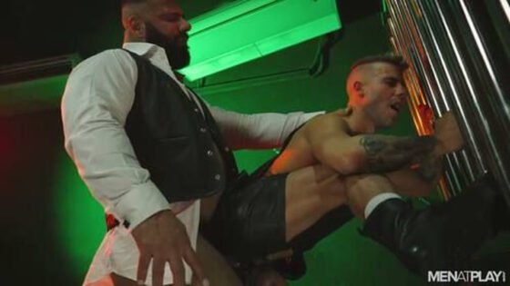 MenAtPlay – Cruising at Club-X 5 – Alex Marte and Allen KIng