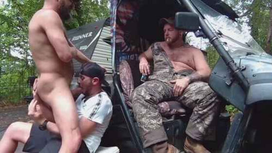 Truck drivers get horny at break