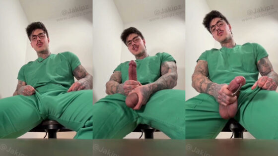 Jake Andrich (Jakipz) – Nurse Jake strokes his big cock for you while talking dirty